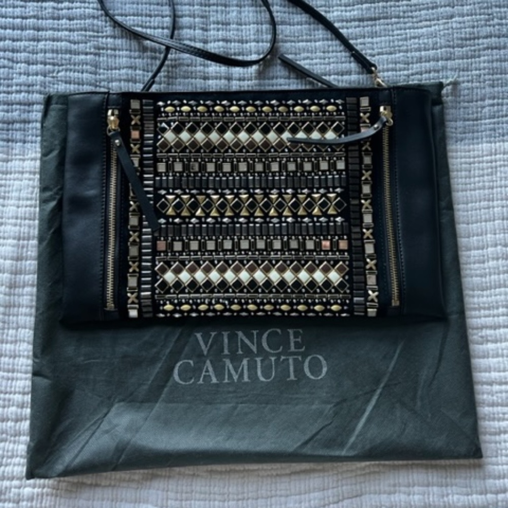 Vince Camuto crossbody clutch purse - Picture 4 of 7